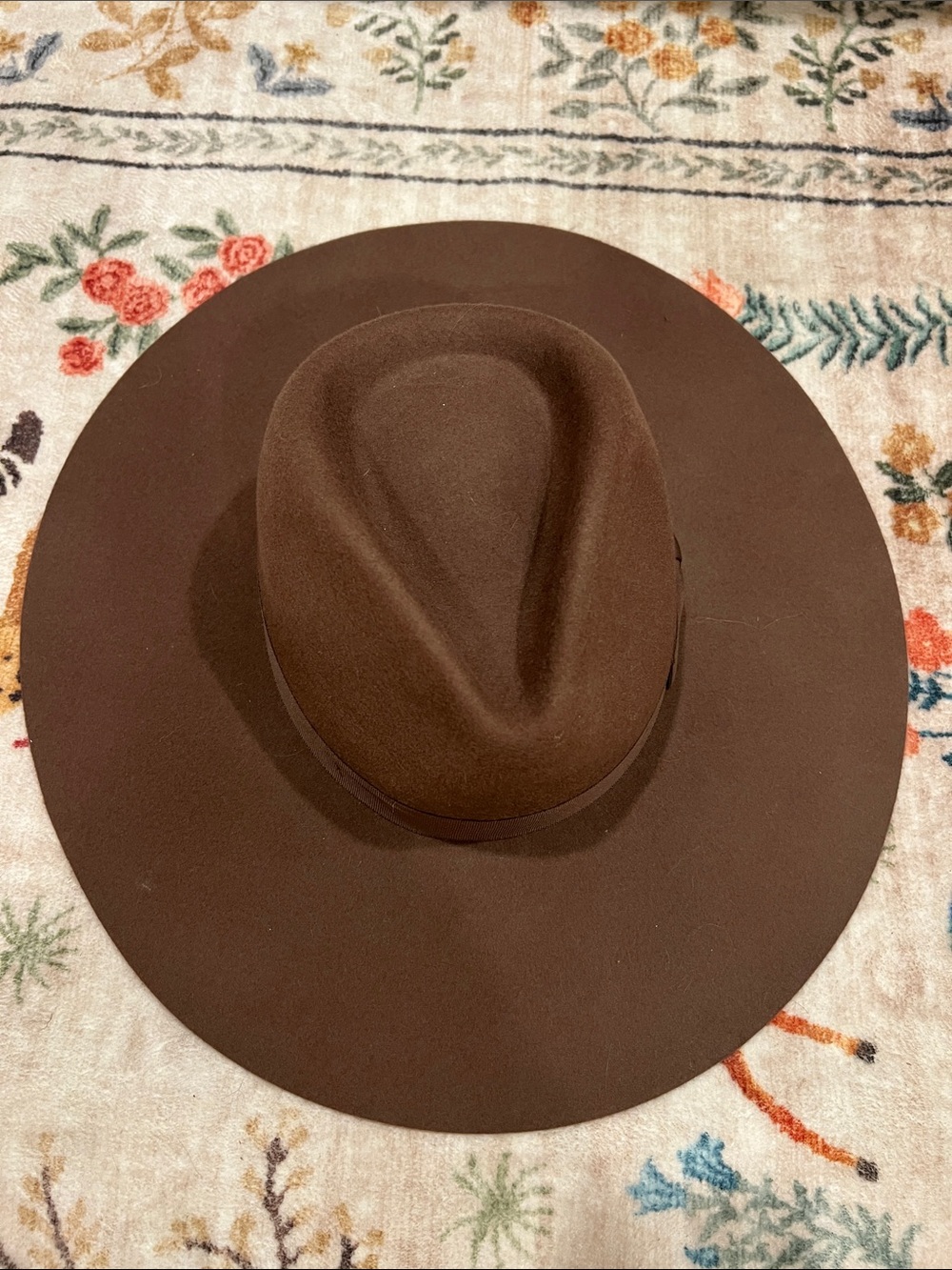 Classic women’s Wide-Brim Felt Hat - Brown